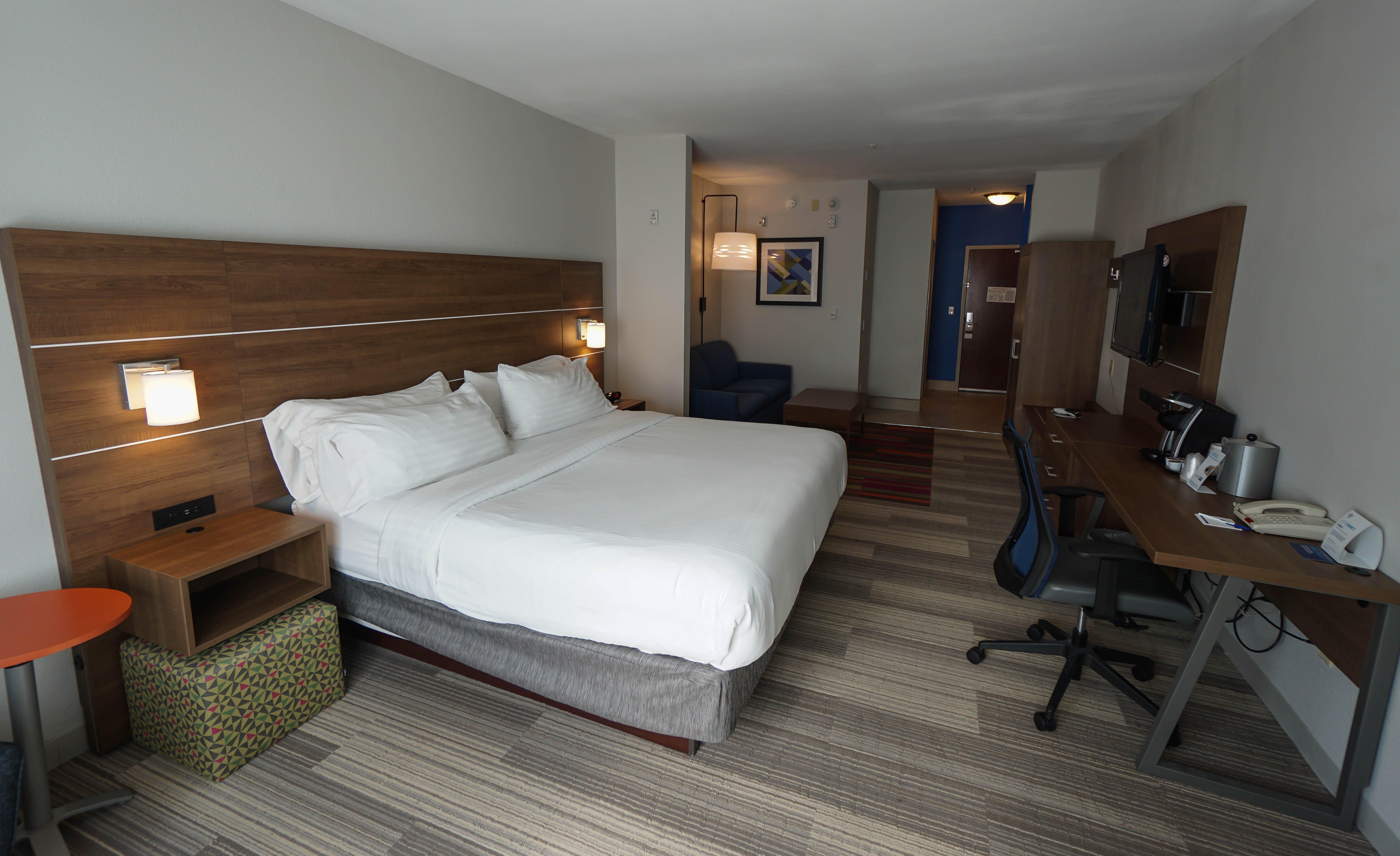 Holiday Inn Express Hotel & Suites Savannah Midtown, An Ihg Hotel Экстерьер фото