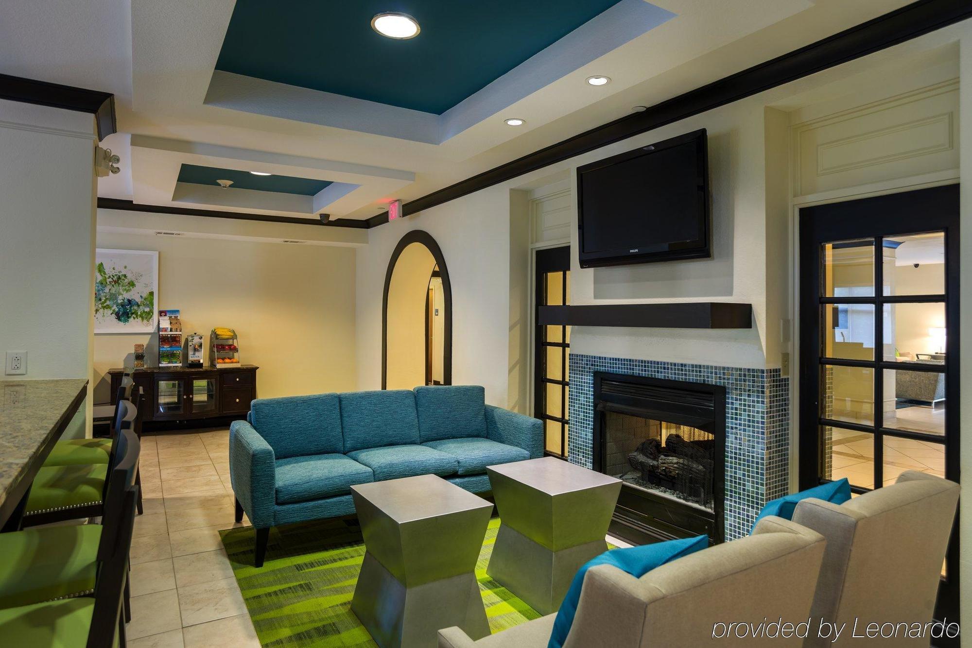 Holiday Inn Express Hotel & Suites Savannah Midtown, An Ihg Hotel Экстерьер фото